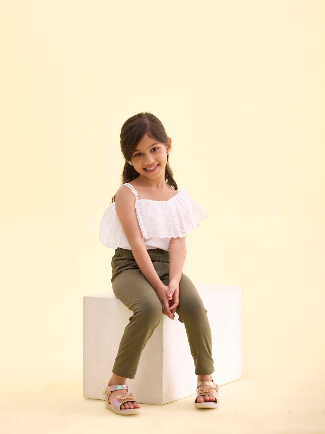 Olive Green Cotton Stretch Cropped Leggings