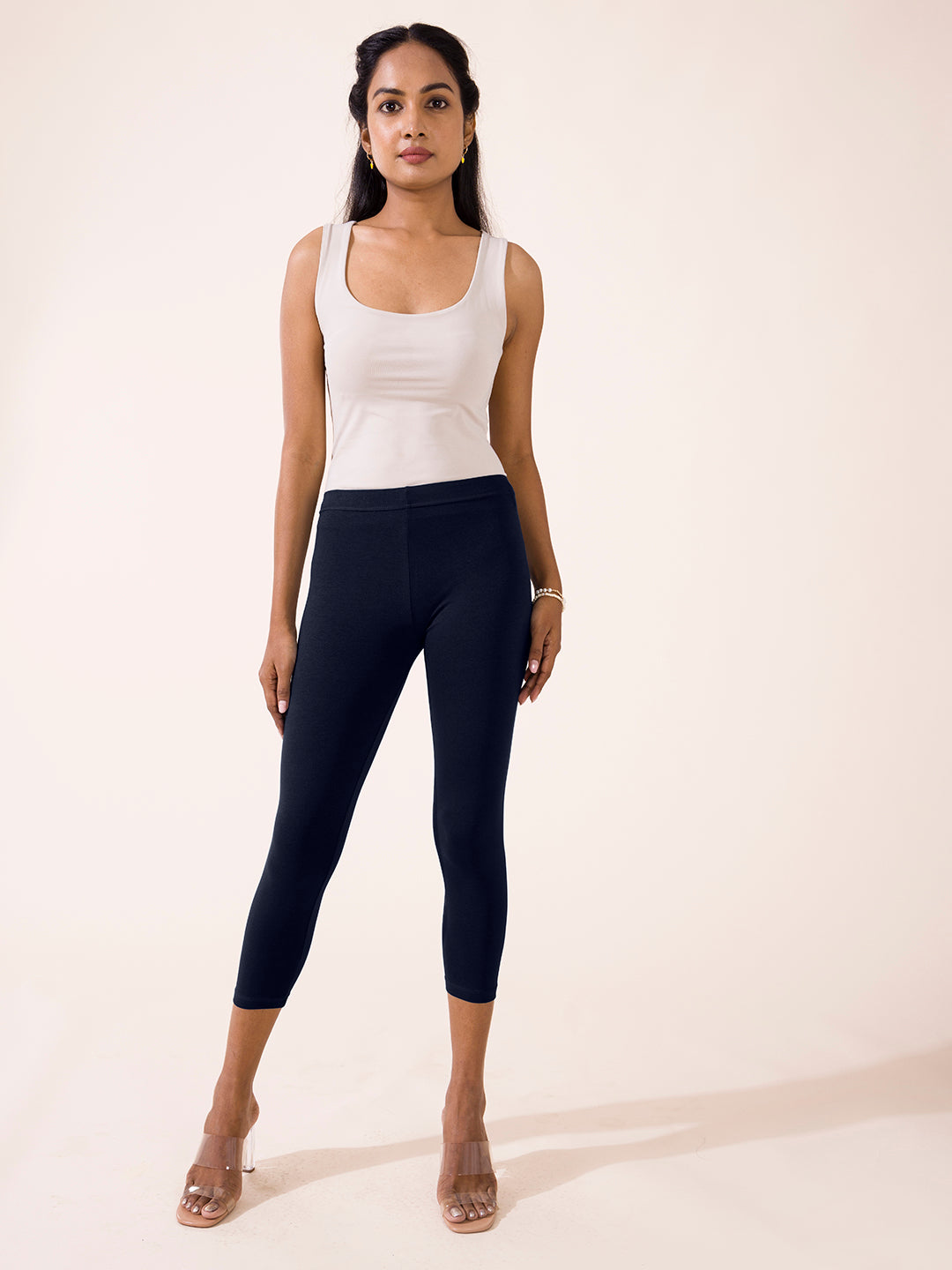 Women Solid Navy Cotton Cropped Leggings