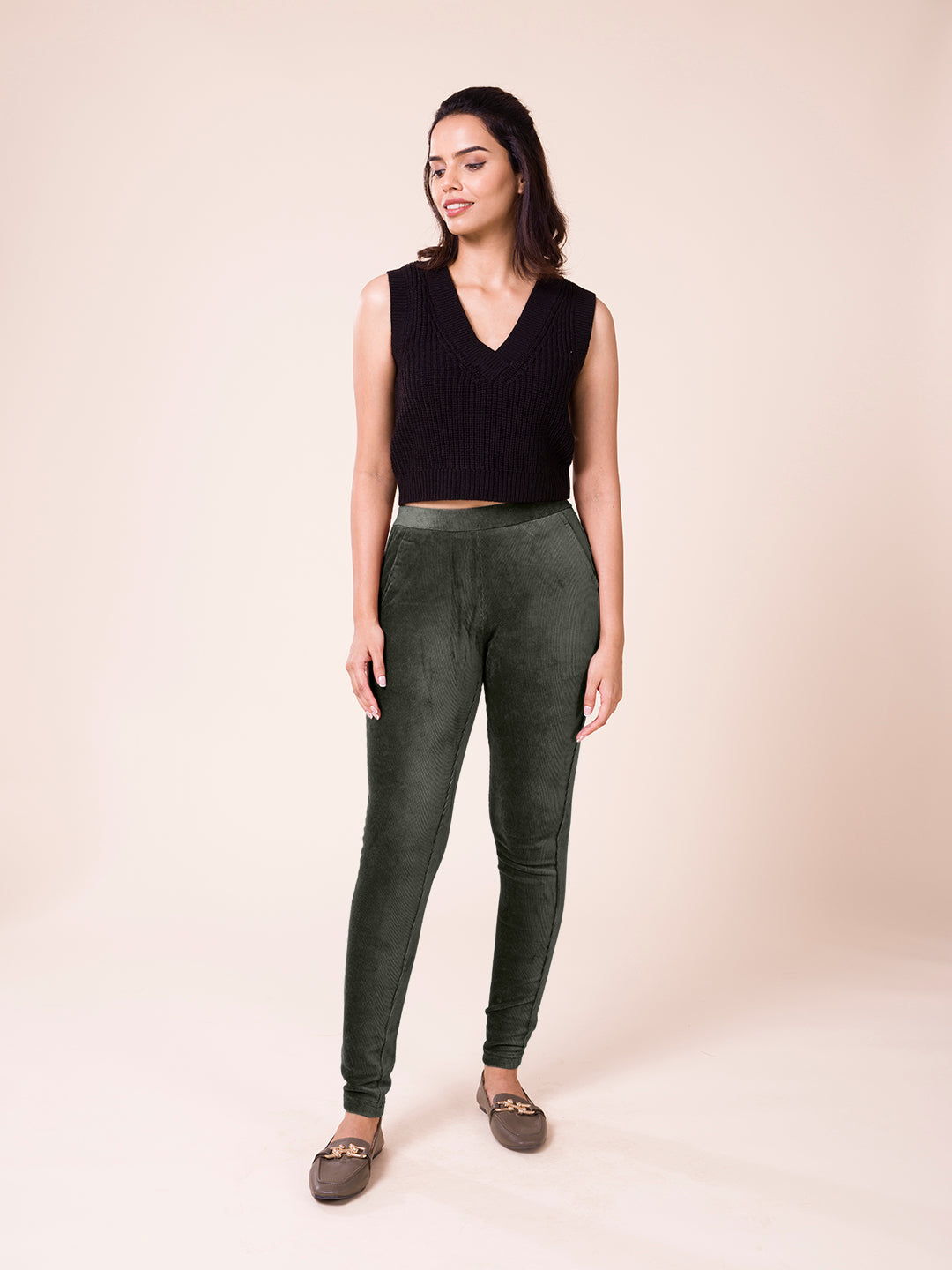 Women Solid Olive Green Mid Rise Corduroy Jeggings