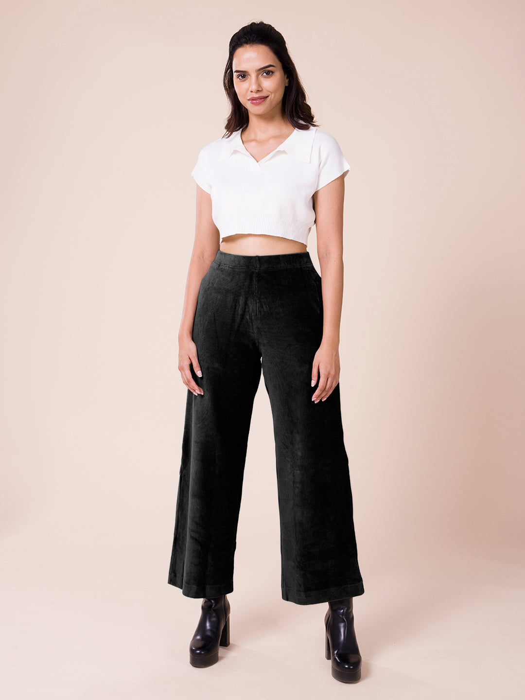 Women Solid Black Mid Rise Corduory Wide Pants