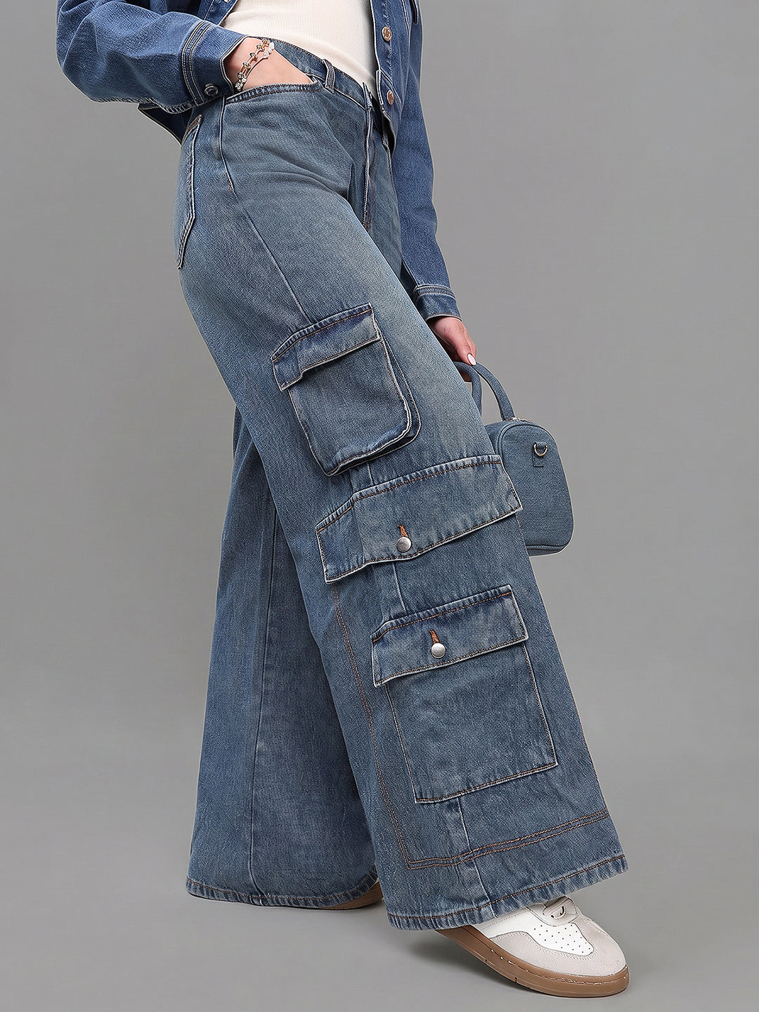 Medium Blue XS,Medium Blue S,Medium Blue M,Medium Blue L,Medium Blue XL