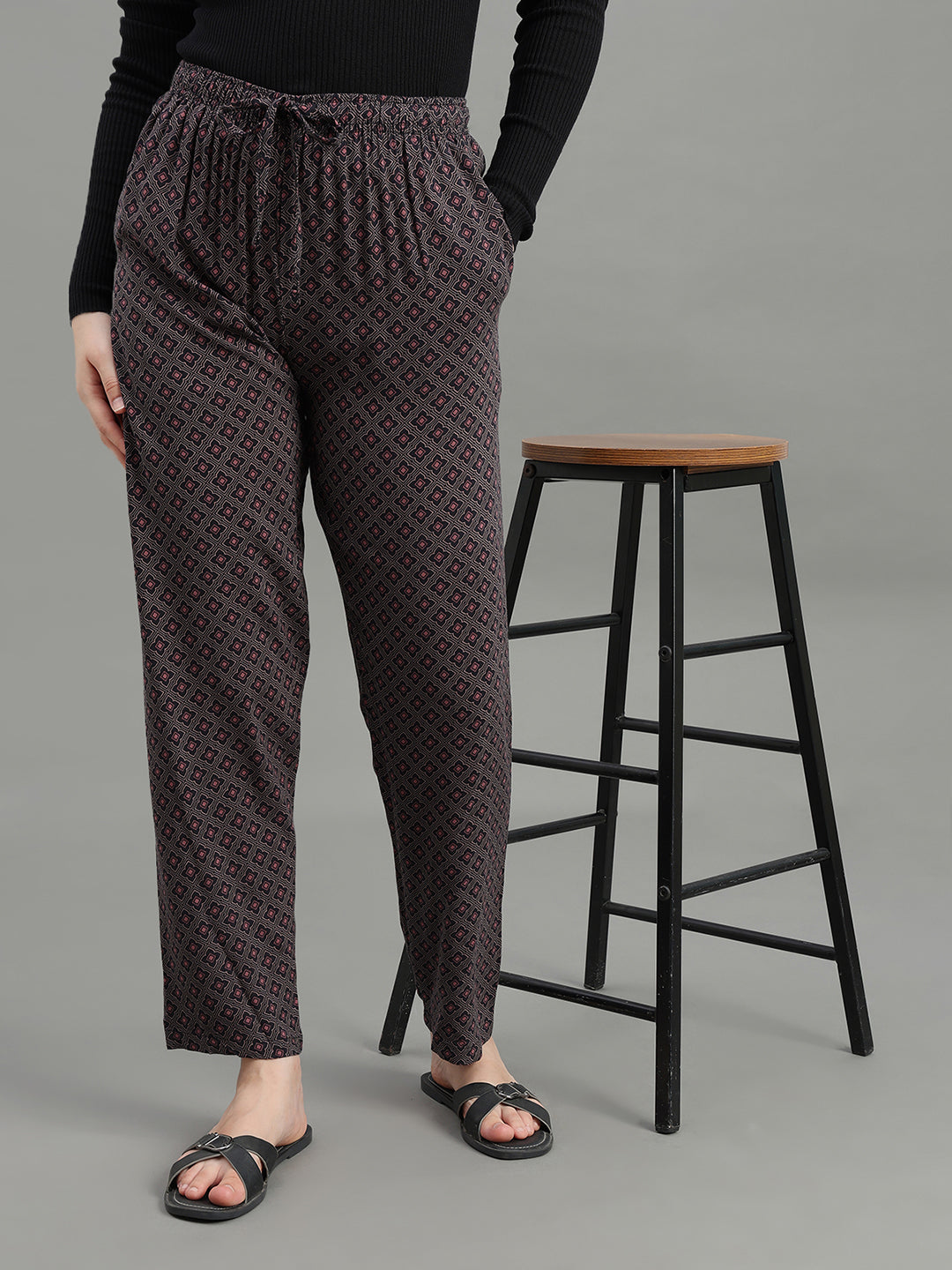 Black Woven Viscose Printed Lounge Pants