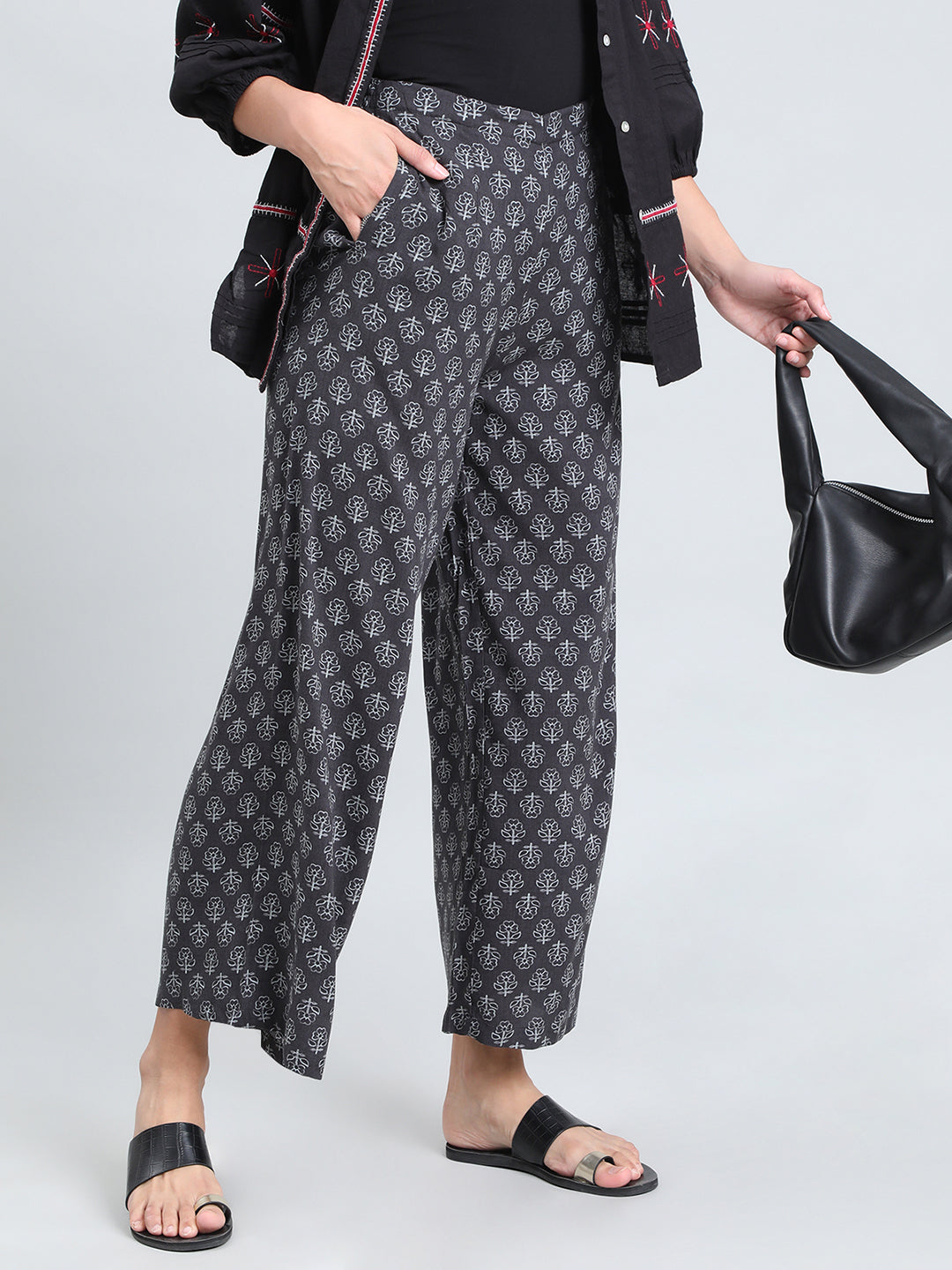 Black Woven Viscose Printed Palazzo