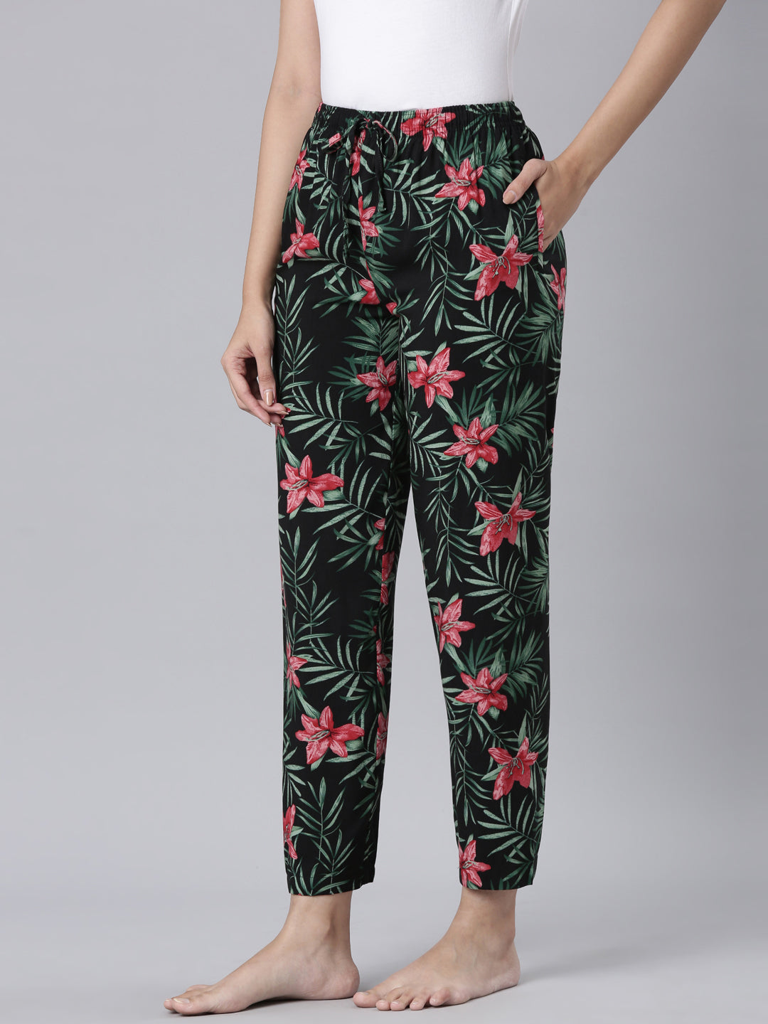 Black Woven Viscose Printed Lounge Pants