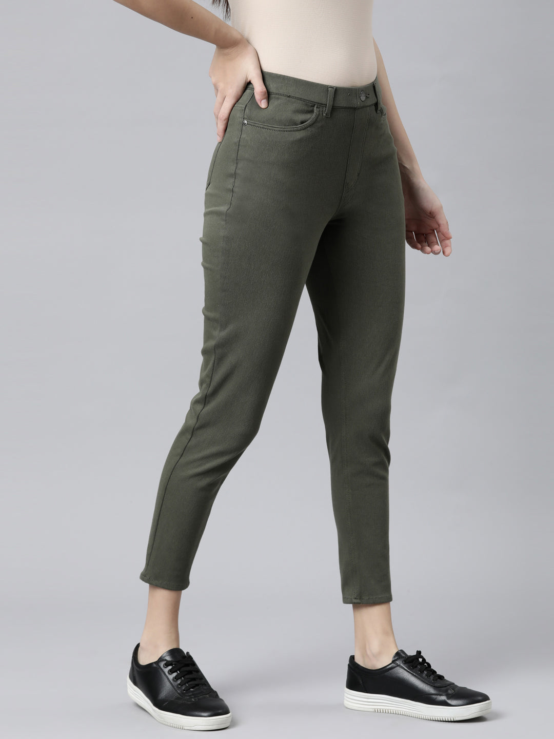 Dark Olive S,Dark Olive M,Dark Olive L,Dark Olive XL,Dark Olive 2X