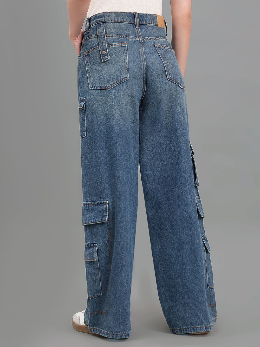 Medium Blue XS,Medium Blue S,Medium Blue M,Medium Blue L,Medium Blue XL