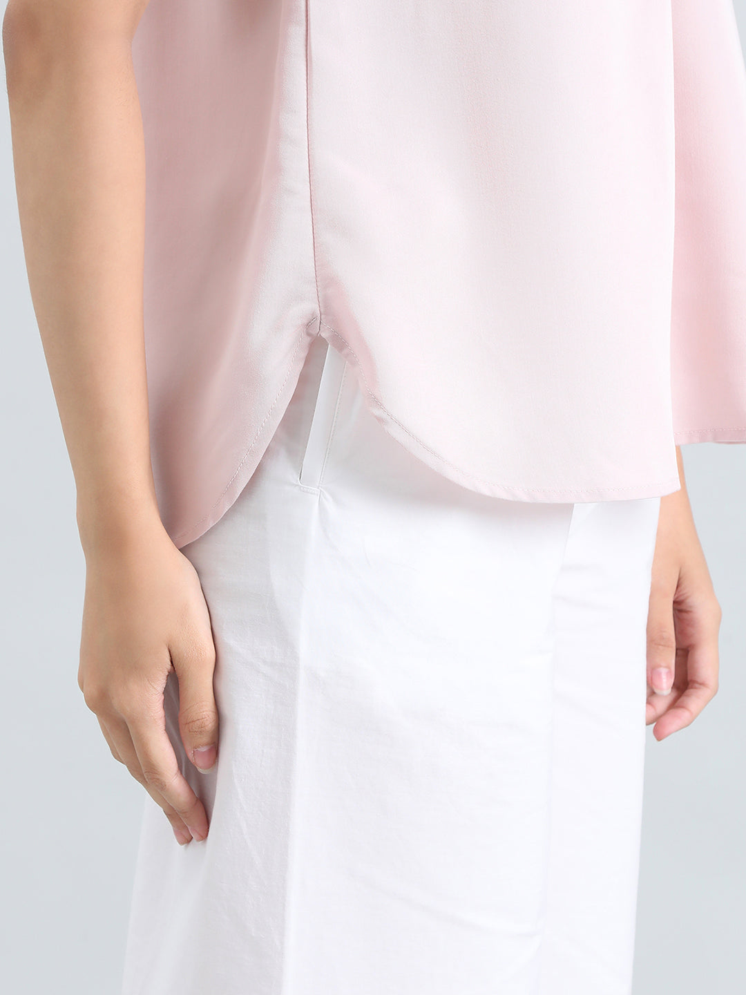 Rayon Mandarin Collar Sleeveless Top