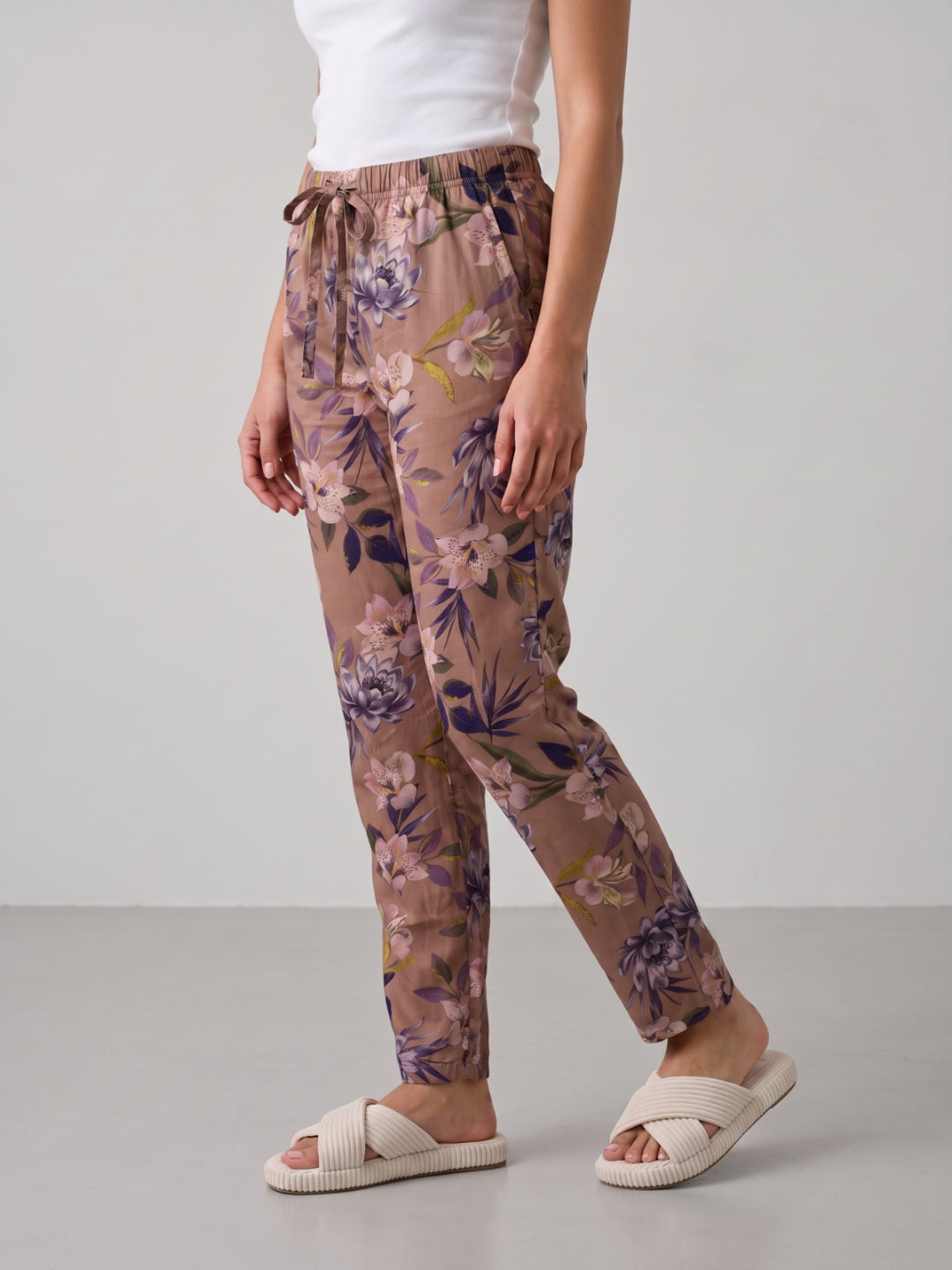 Medium Pink Woven Viscose Printed Lounge Pants