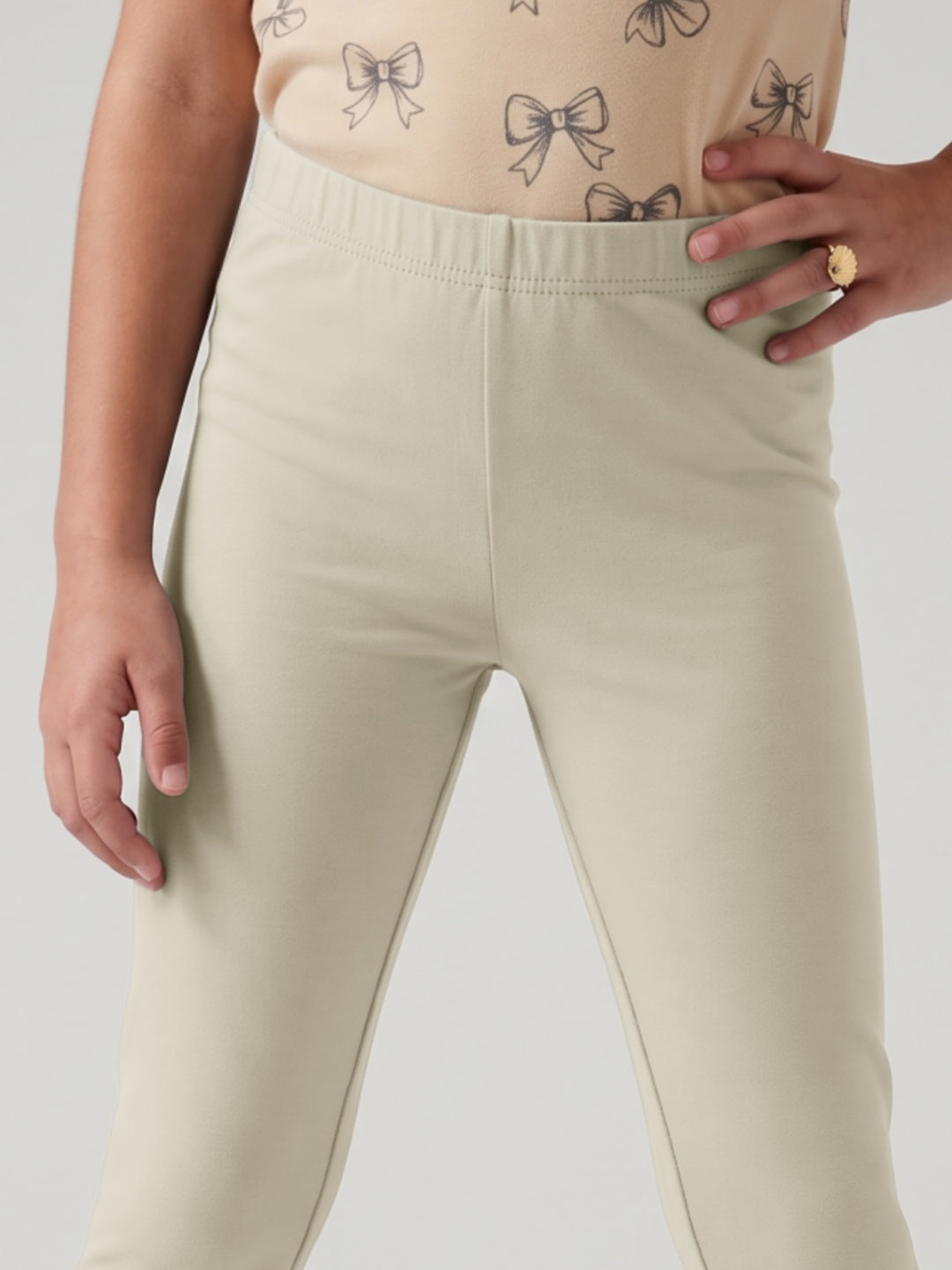 CreamCotton Stretch  Cropped Leggings