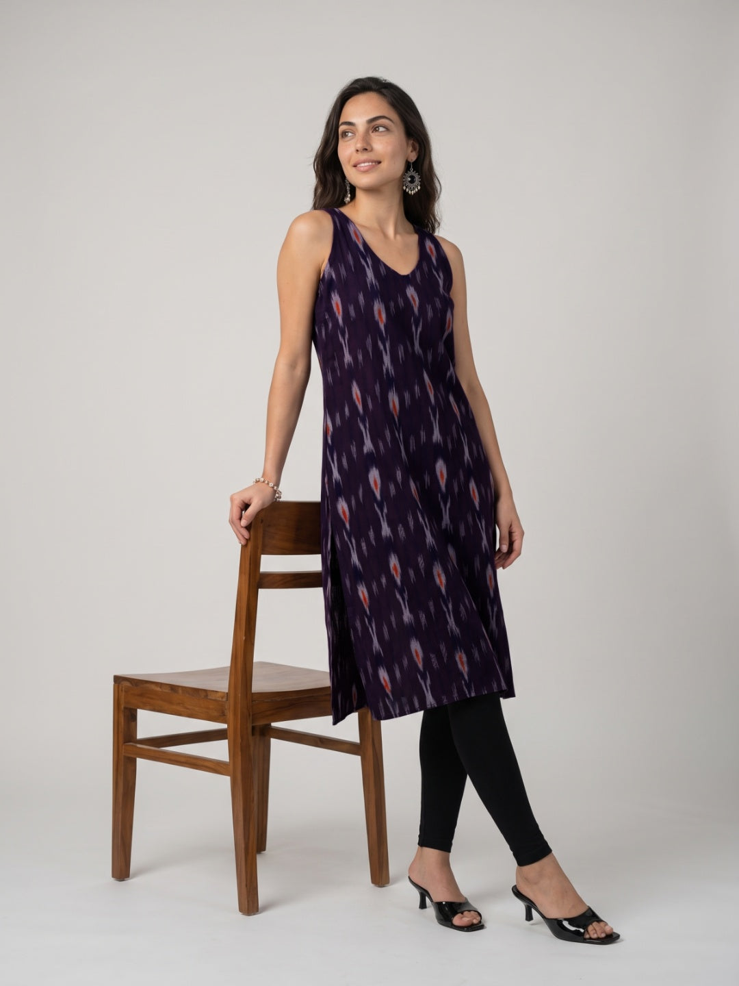 Ikat Print V-Neck Sleeveless Kurti