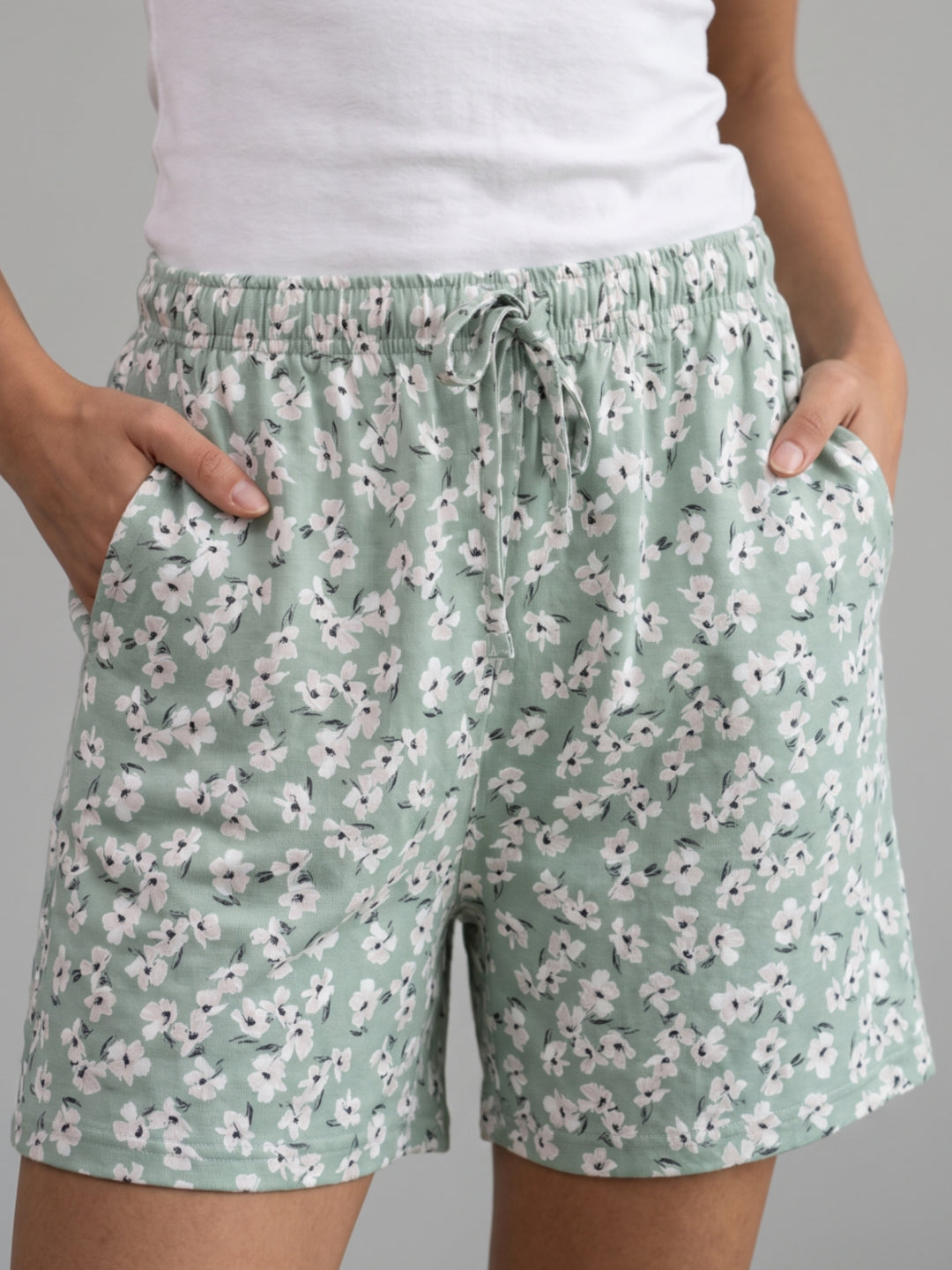 Green White Floral XS,Green White Floral S,Green White Floral M,Green White Floral L,Green White Floral XL,Green White Floral 2X