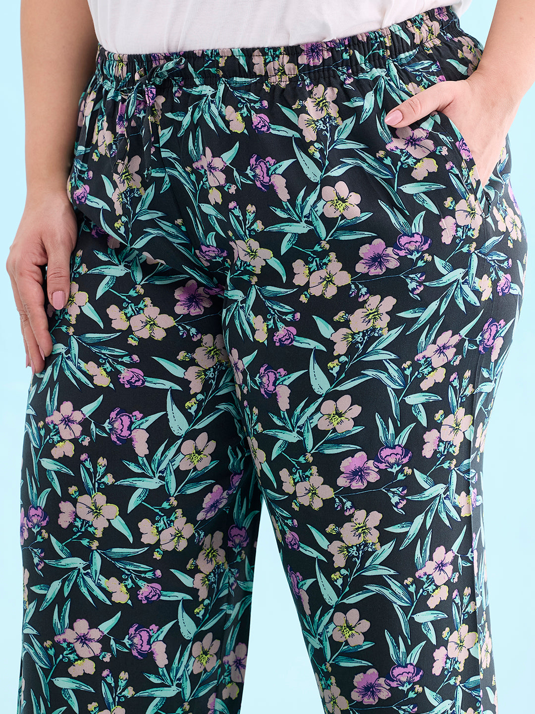 Black Woven Viscose Printed Lounge Pants