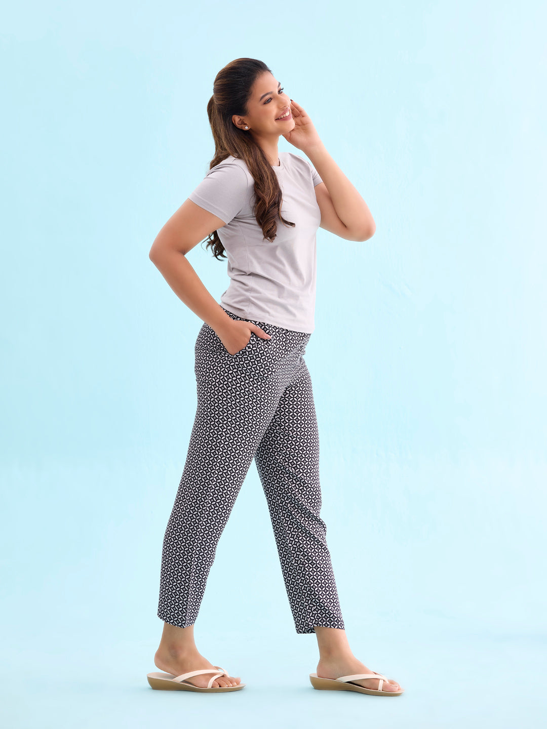 Black Woven Viscose Printed Lounge Pants