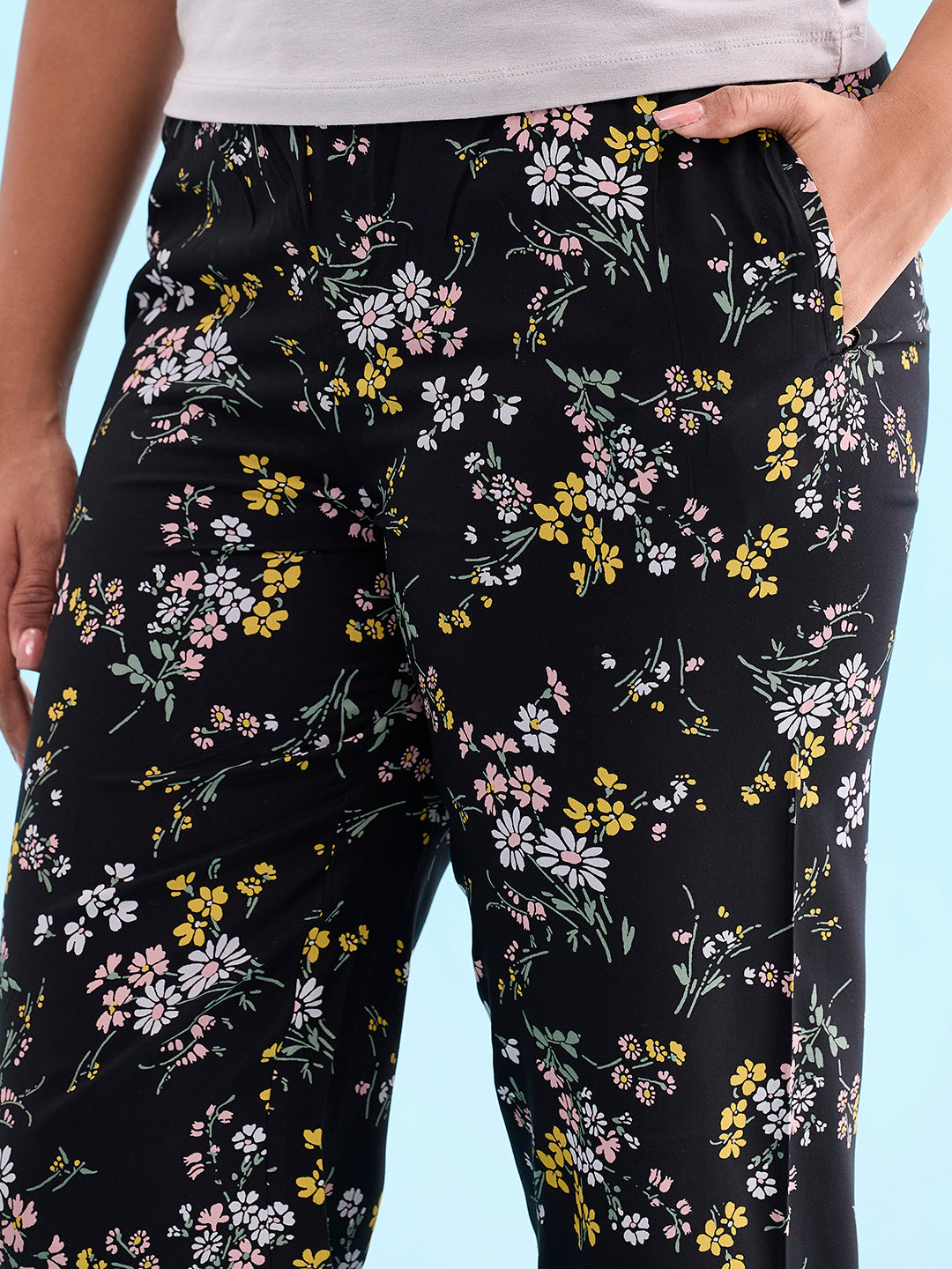 Black Woven Viscose Printed Lounge Pants