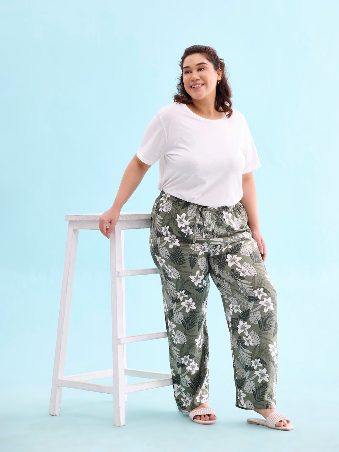 Olive Woven Viscose Printed Lounge Pants