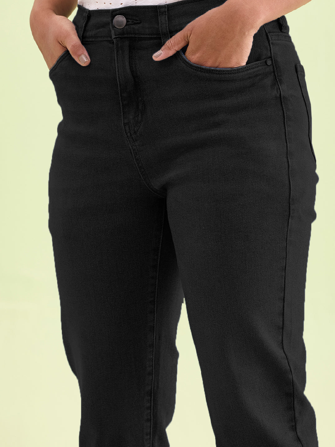 Black Denim Cropped Jeans