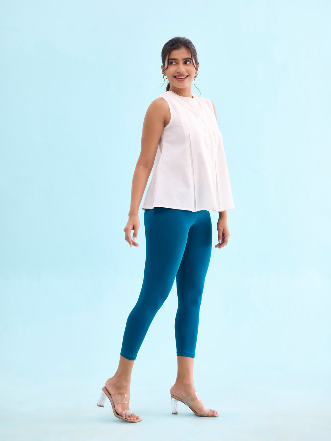 Turquoise Blue Cotton Stretch Cropped Leggings