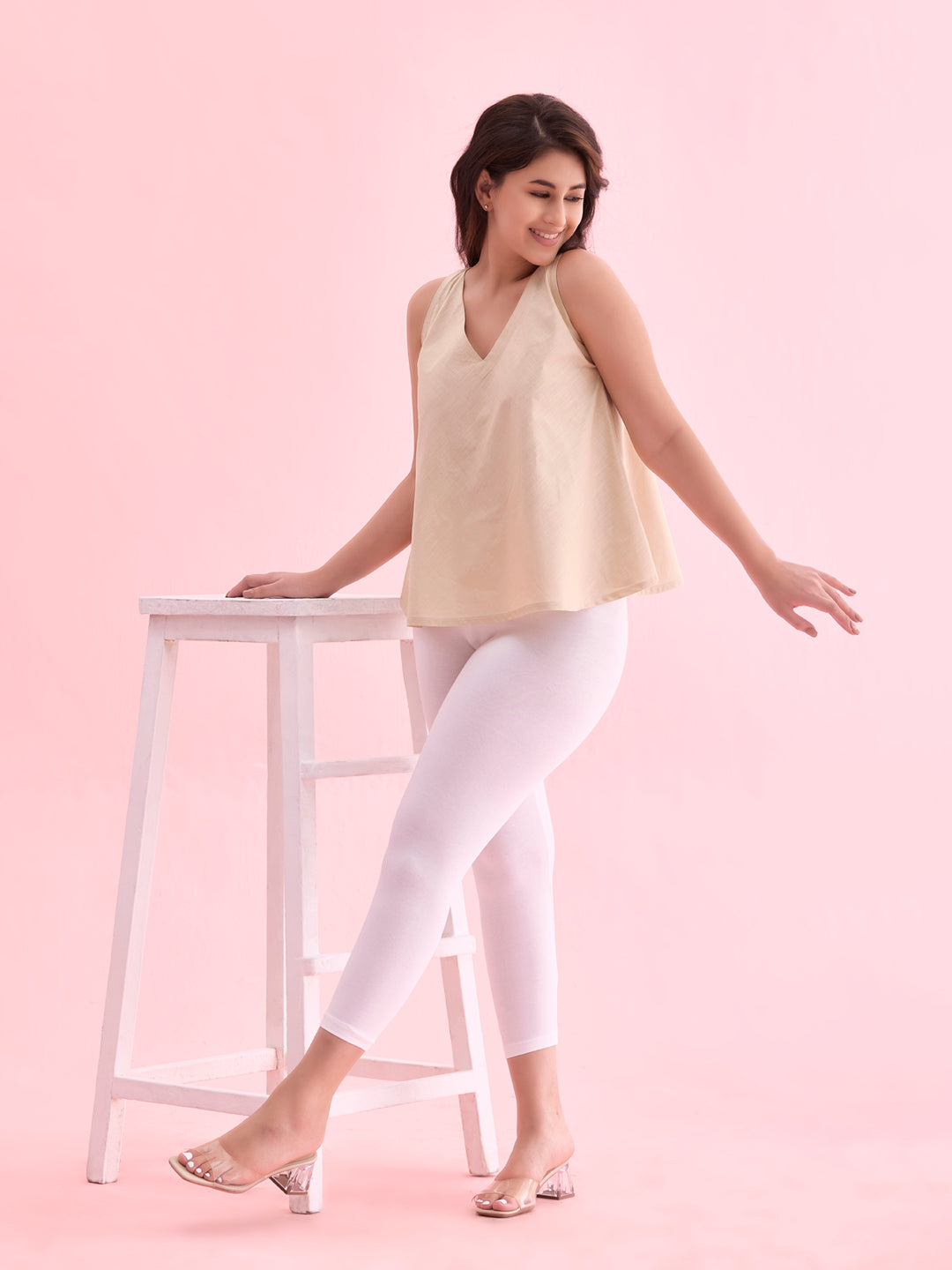 White Cotton Stretch Cropped Leggings