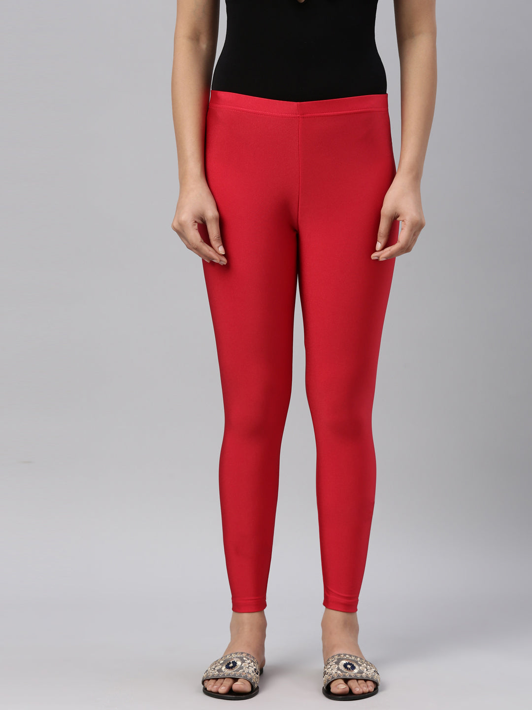 Women Solid Dark Red Shimmer Leggings