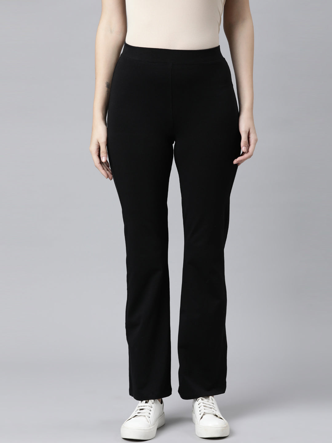 Kourbela Black cotton Compact Chic flare pants < Women's Pants