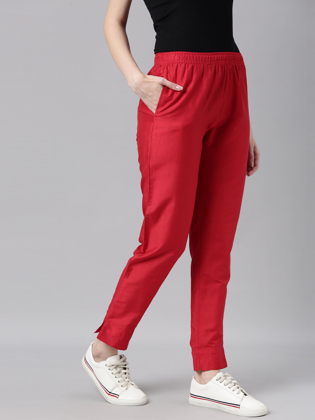 What to Wear With Red Pants Female| All Season Style | Red pants outfit, Red  dress pants, Red wide leg pants