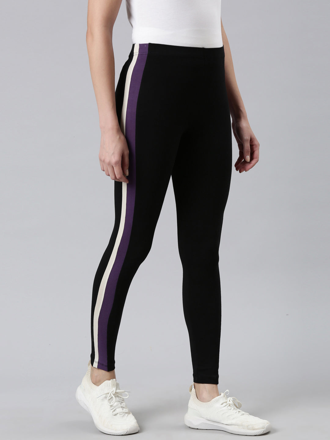 United Classic Purple Black Abstract Print Workout Leggings