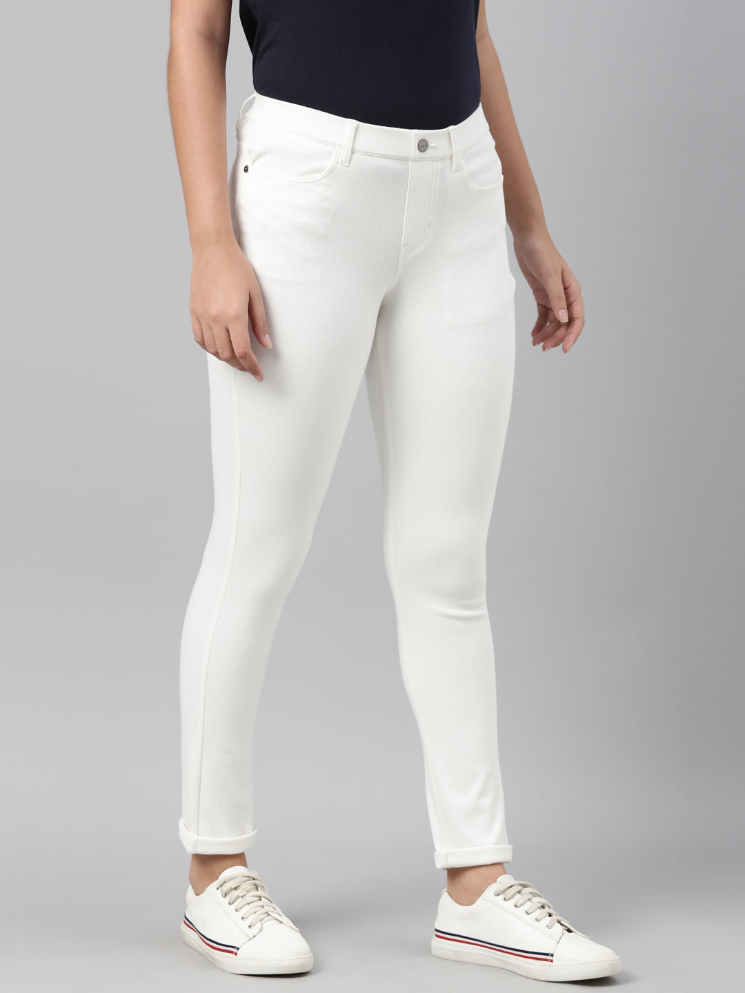 Women Solid Navy Super Stretch Jeggings