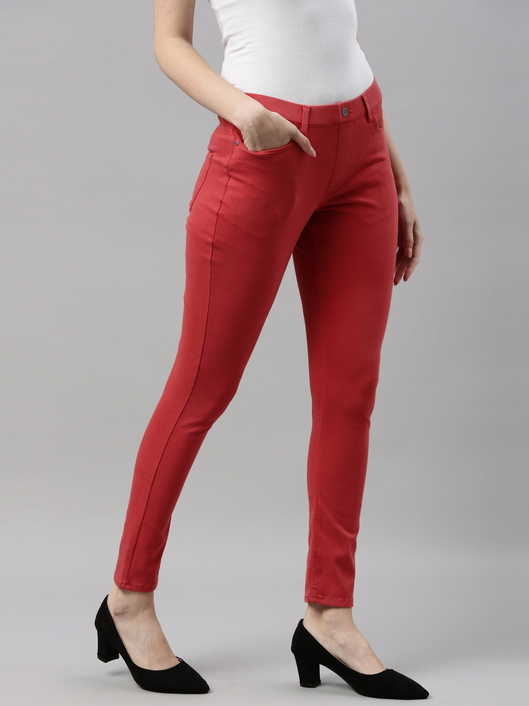 Time And Tru High Rise Stretch Fitted Jegging Pants Rust Red Color