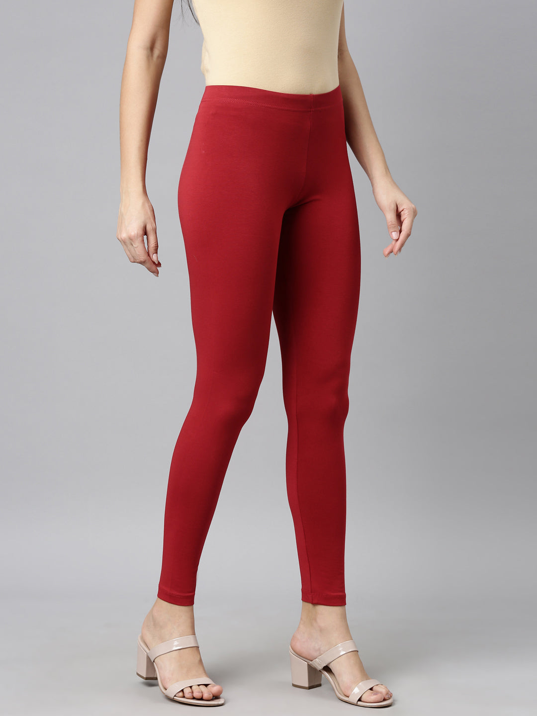 Women Solid Cherry Mid Rise Slim Fit Ankle Length Leggings - Tall
