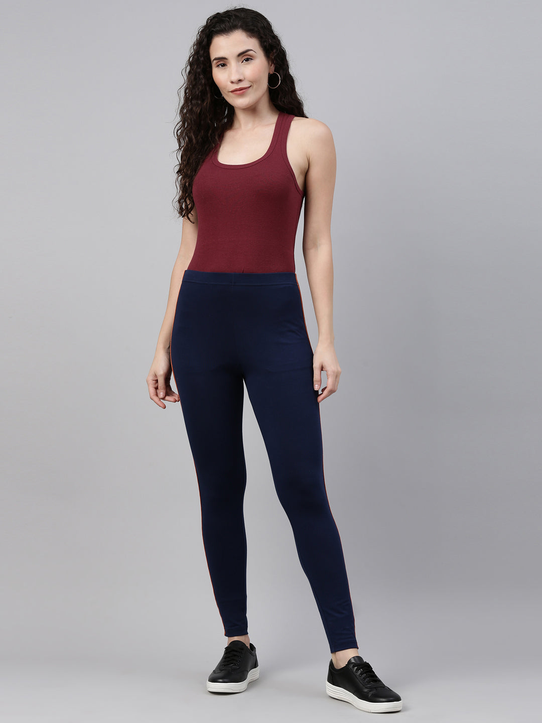 Old Navy High-Waisted Sparkle-Knit Ankle Leggings