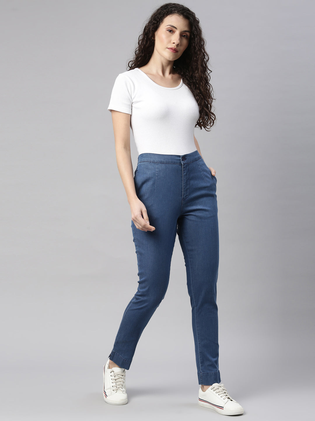 Buy Go Colors Women Blue Tapered Fit Washed 3/4th Jeggings - Jeggings for  Women 4891903 | Myntra