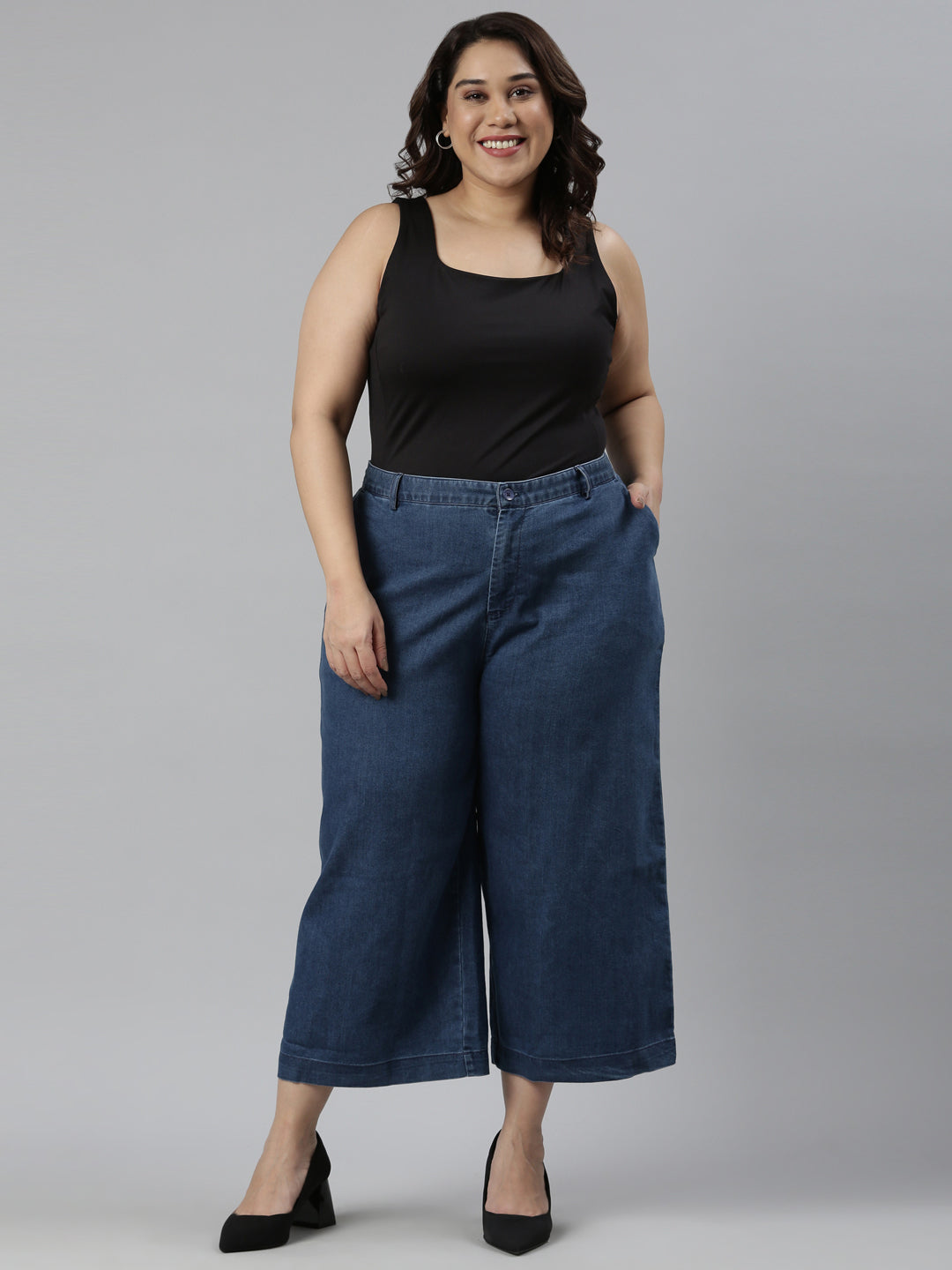 Buy DressBerry Women Blue Regular Fit Solid Culottes With Detachable  Suspenders - Trousers for Women 2332055 | Myntra